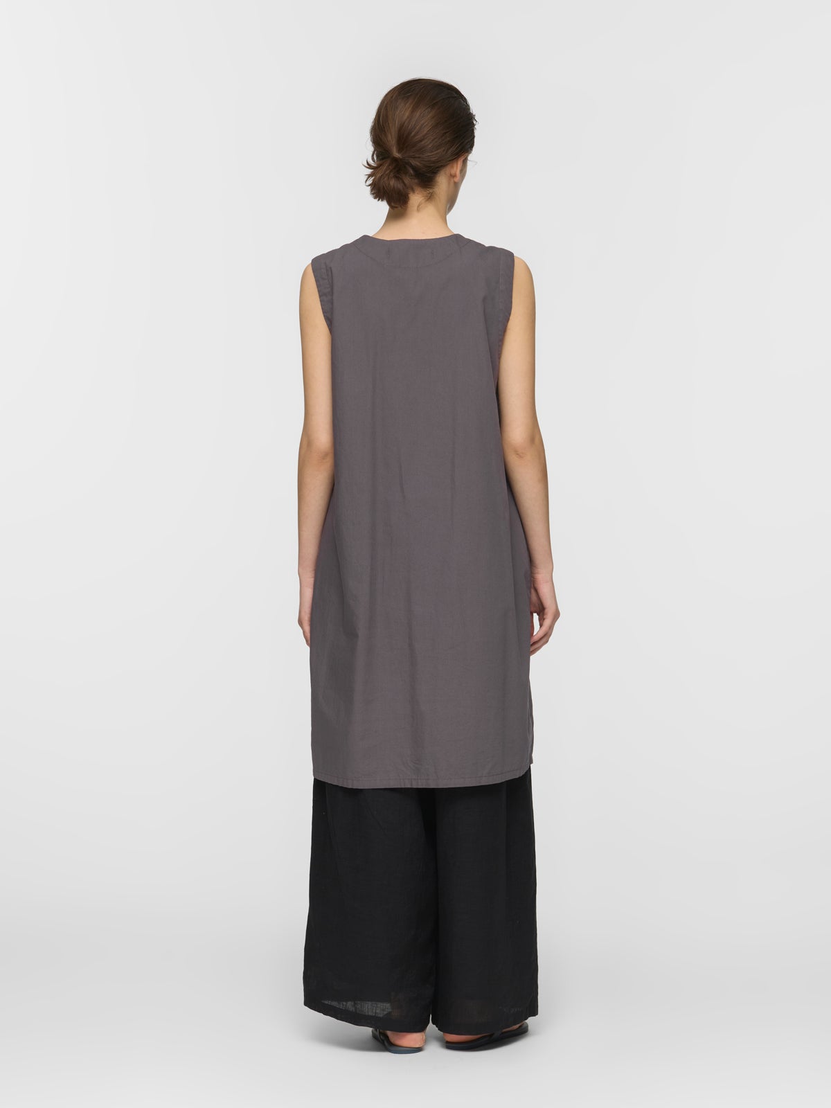 mizuiro ind レースフリルノースリーブワンピース｜ MARcourt ONLINE