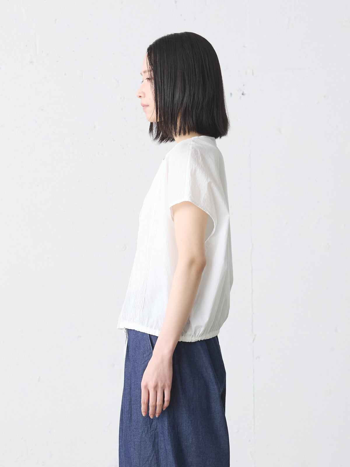 MidiUmi ピンタックノースリーブシャツ｜ MARcourt ONLINE STORE