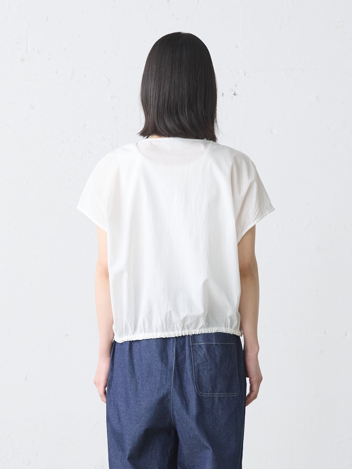MidiUmi ピンタックノースリーブシャツ｜ MARcourt ONLINE STORE