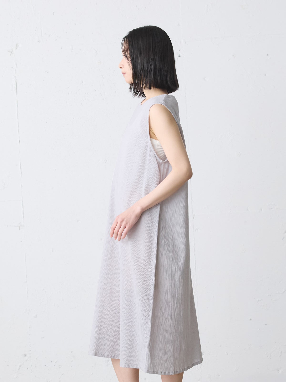 MidiUmi ストライプクレープノースリーブワンピース｜ MARcourt ONLINE