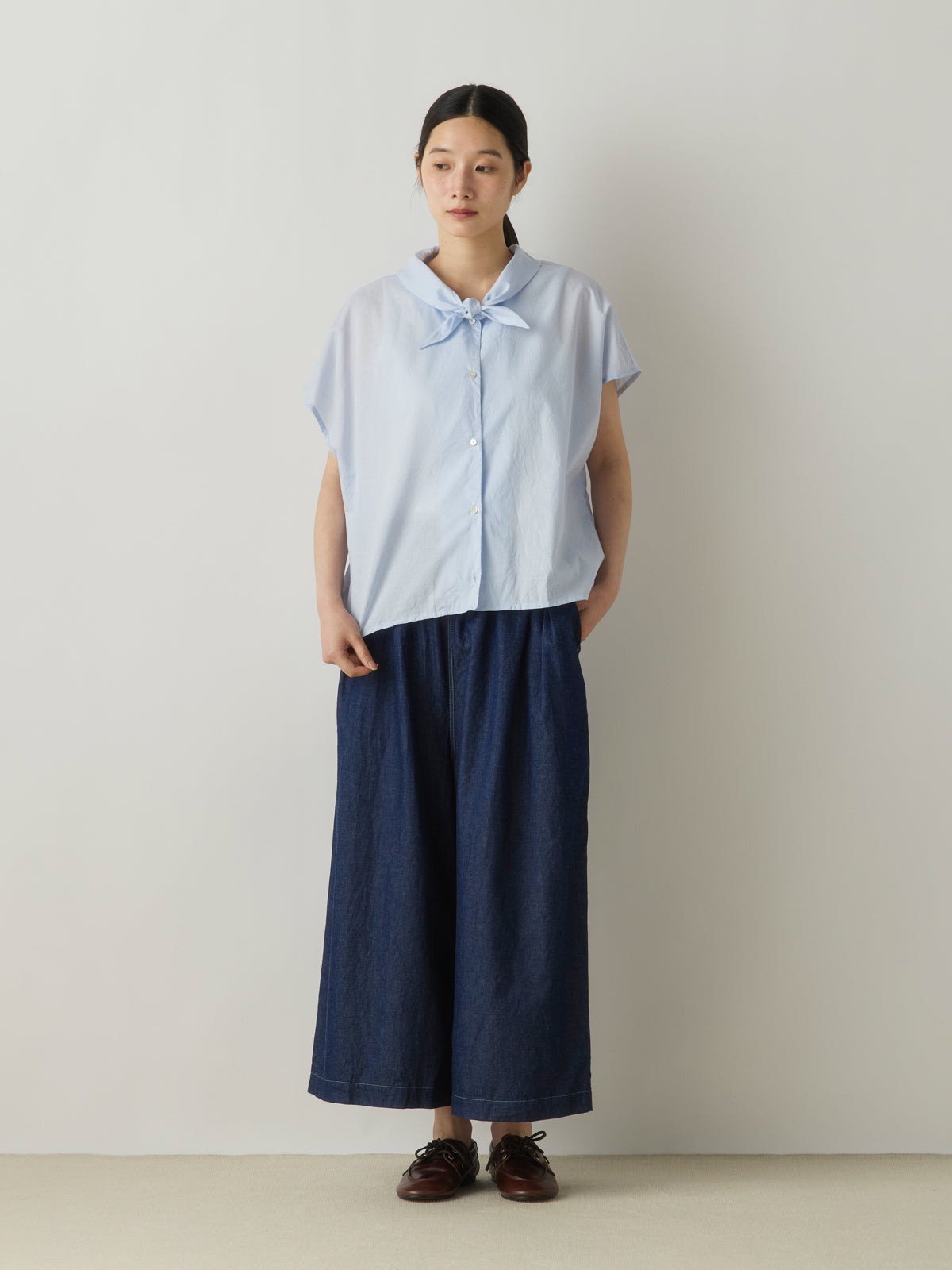 MidiUmi スカーフライクノースリーブシャツ｜ MARcourt ONLINE STORE