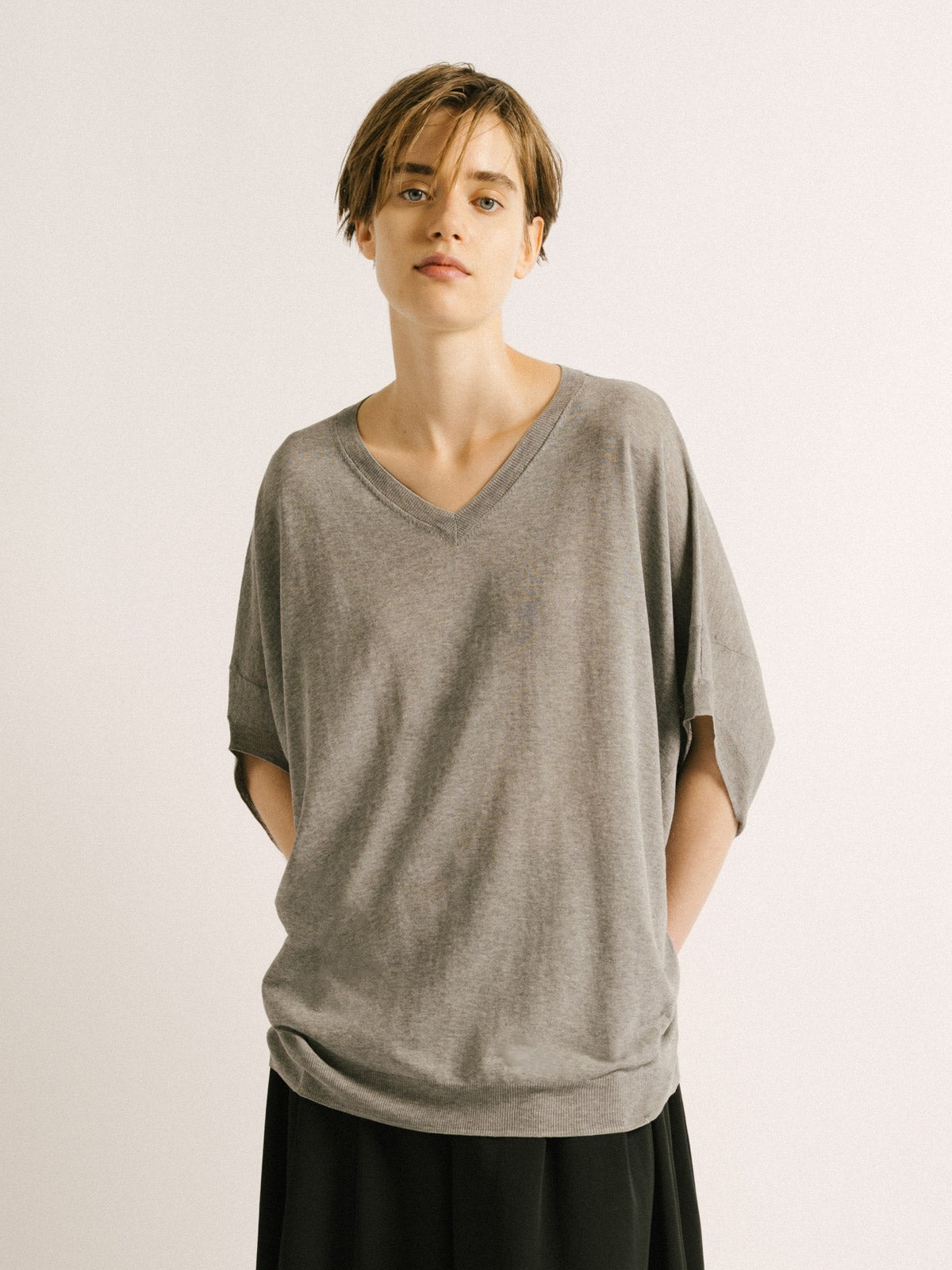 mizuiro ind Vネックコクーンベスト｜ MARcourt ONLINE STORE