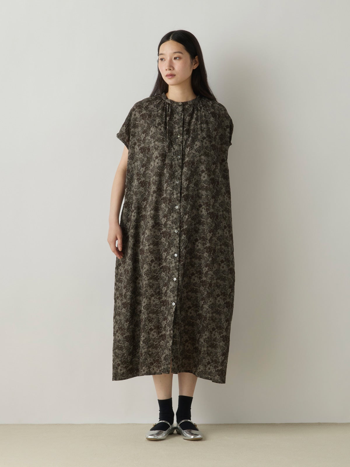 MidiUmi フラワープリントシャツワンピース｜ MARcourt ONLINE STORE