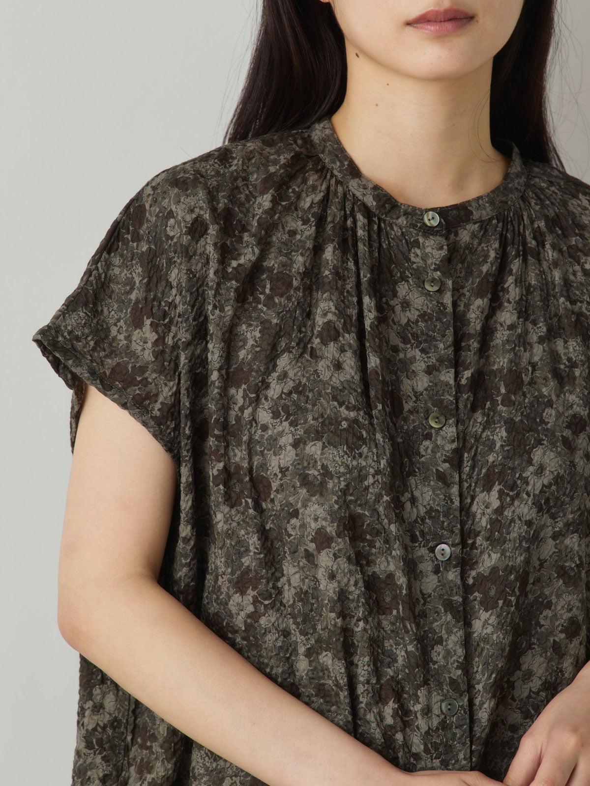 MidiUmi フラワープリントシャツワンピース｜ MARcourt ONLINE STORE