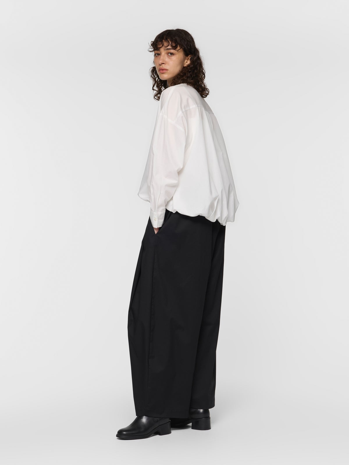 mizuiro ind ロングスリーブバルーンシャツ｜ MARcourt ONLINE STORE