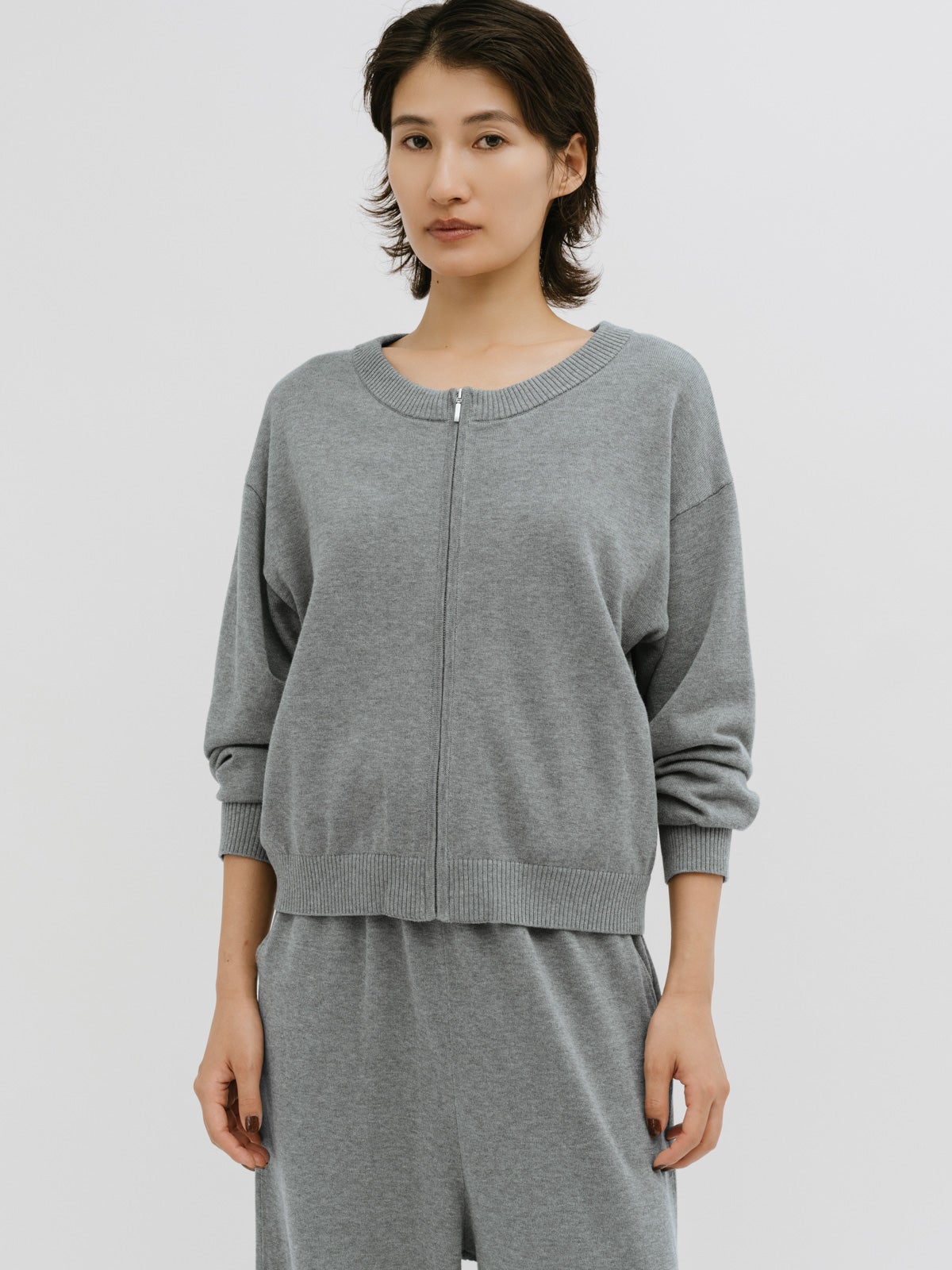 MIDIUMISOLID for Ladies カームジップニット｜ MARcourt ONLINE STORE