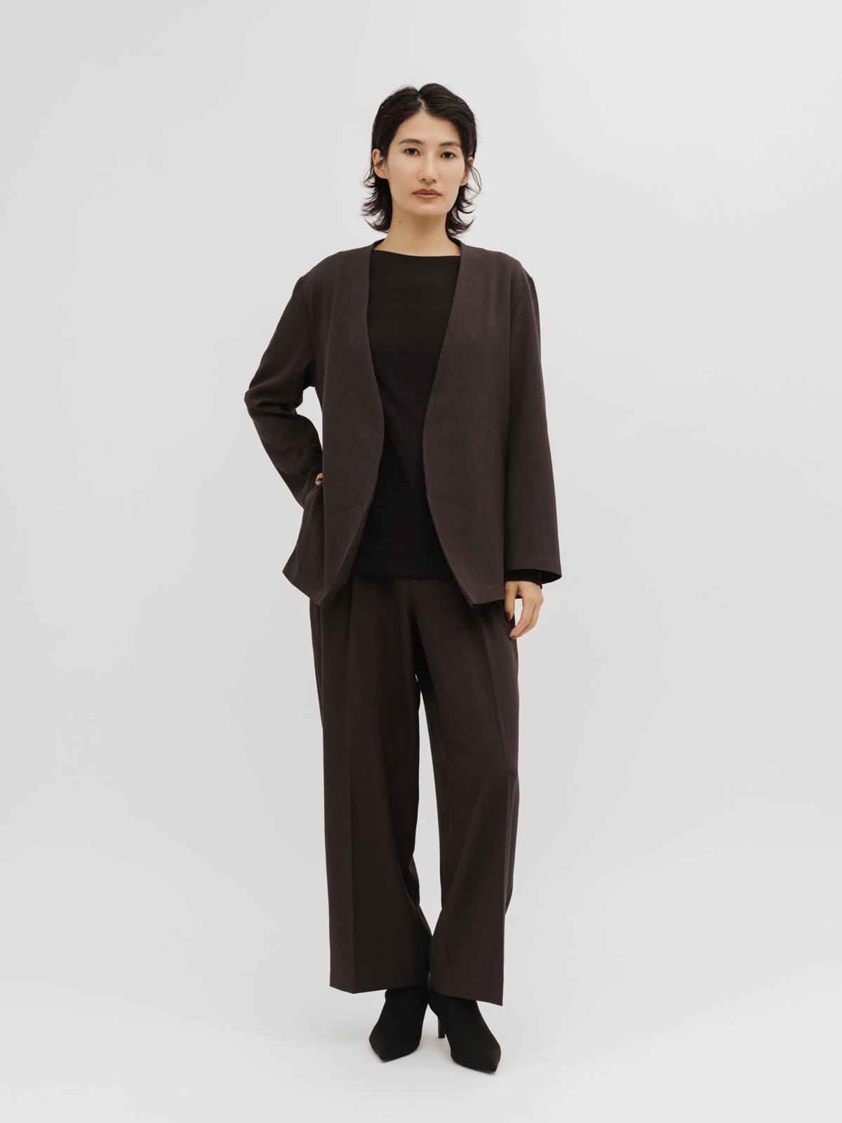 MIDIUMISOLID for Ladies エッセンシャルイーズパンツ｜ MARcourt