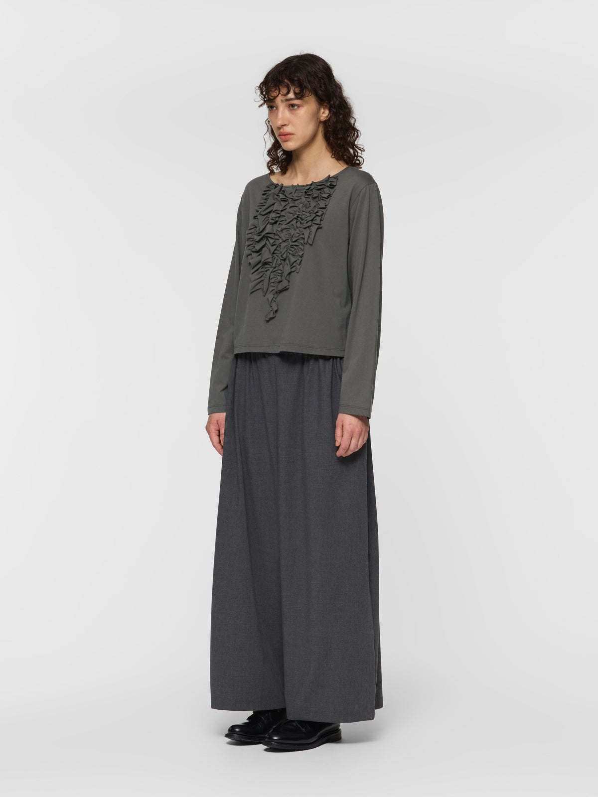 mizuiro ind フリルプルオーバーT｜ MARcourt ONLINE STORE