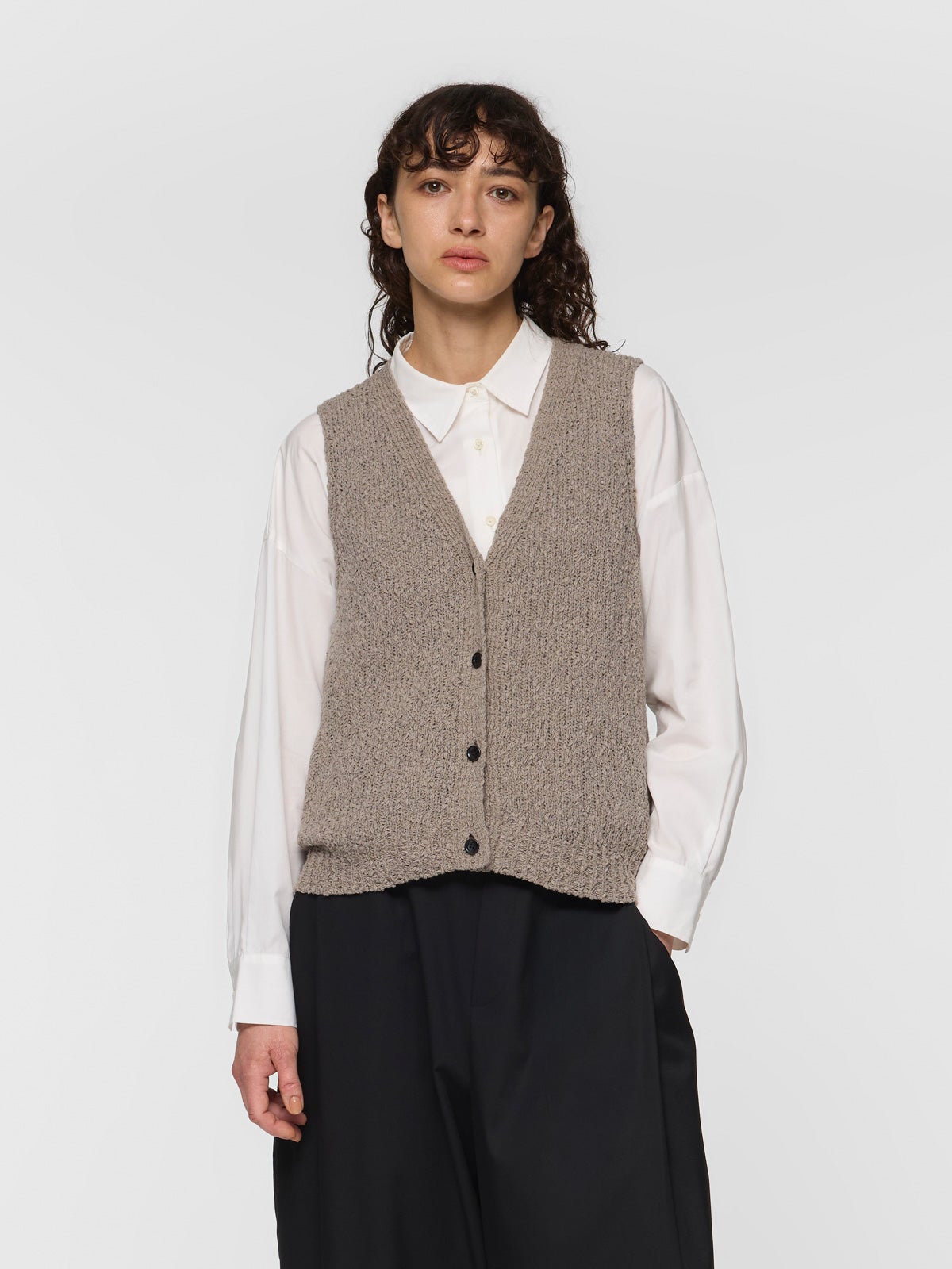 mizuiro ind スラブライクVネックベスト｜ MARcourt ONLINE STORE