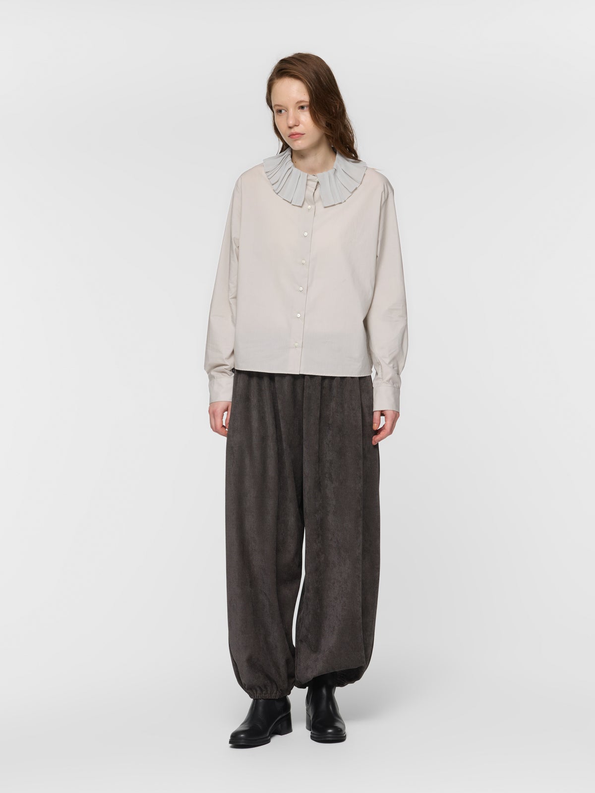 mizuiro ind プリーツカラーシャツ｜ MARcourt ONLINE STORE