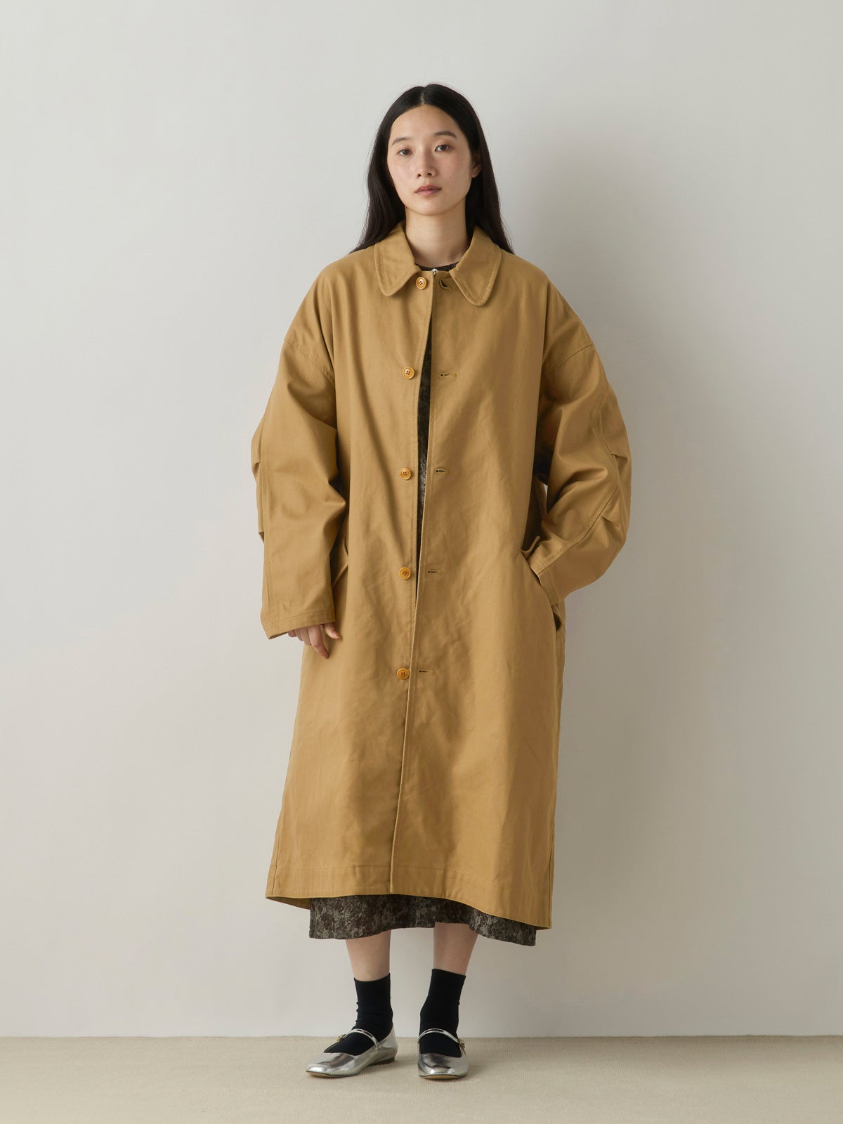 soutien collar coat