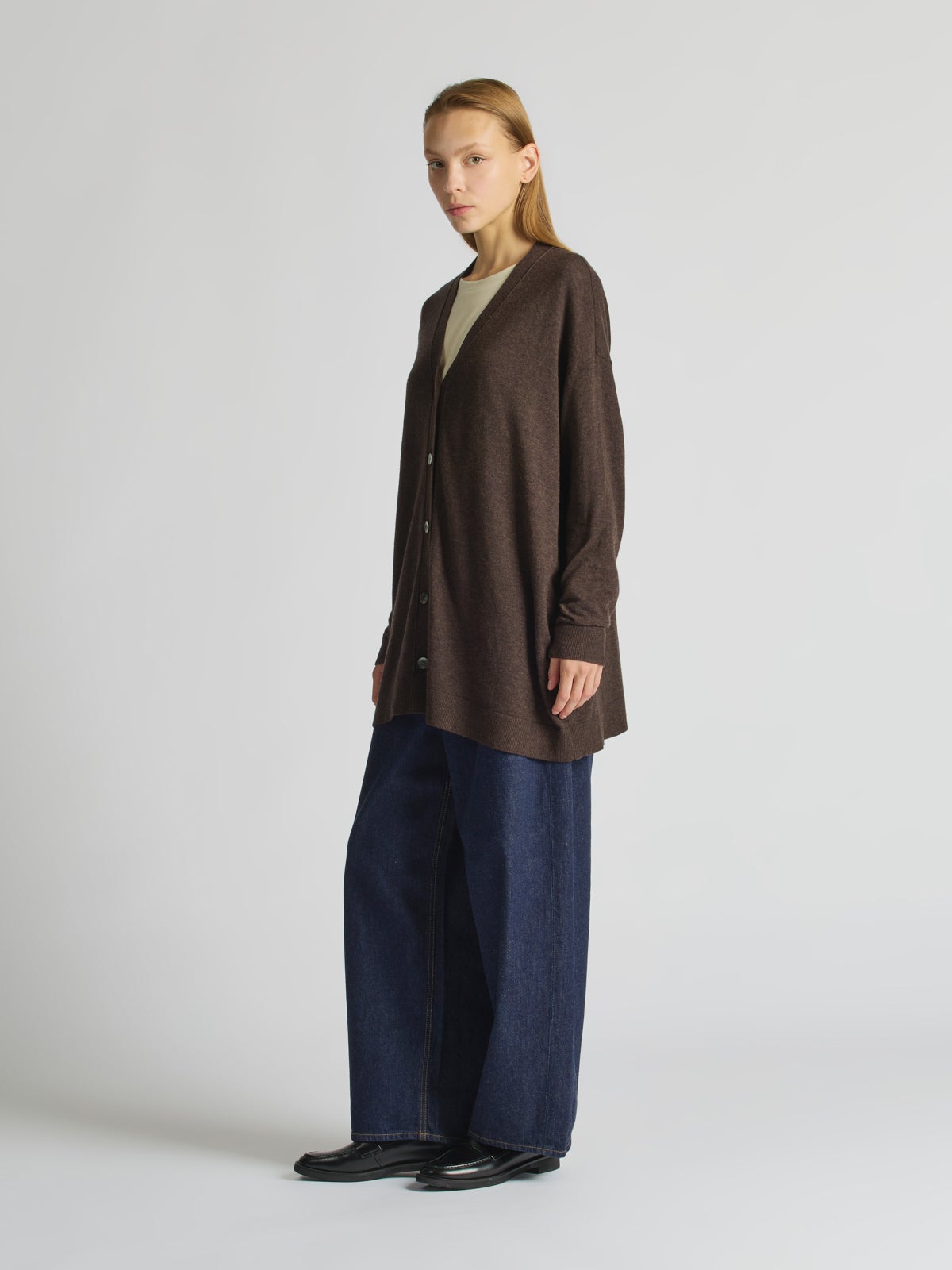 mizuiro ind Vネックワイドカーディガン｜ MARcourt ONLINE STORE